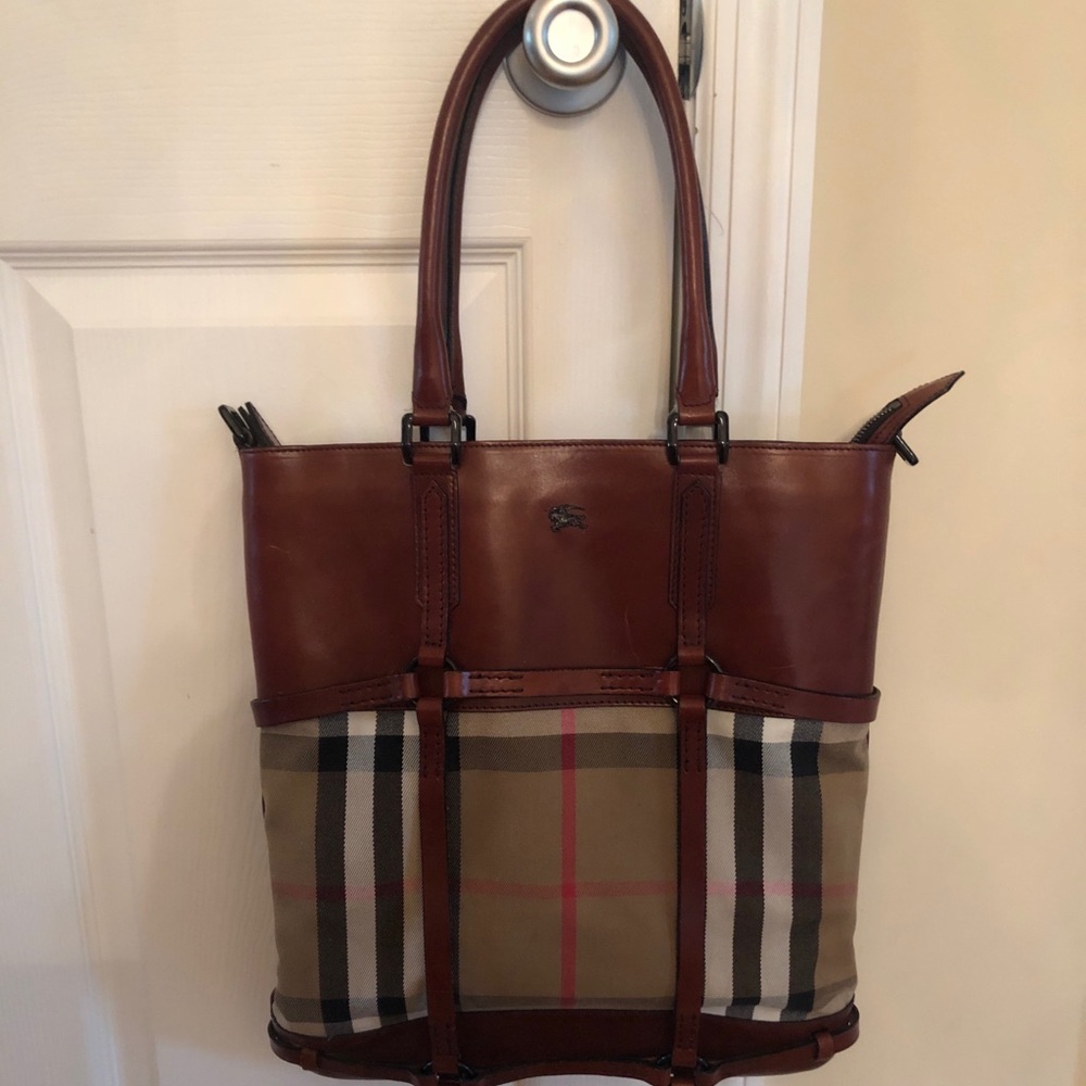 Burberry tote bag